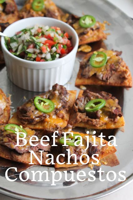 Food Lust People Love: Crunchy fried tortilla triangles topped with refried beans, fajita beef, cheese and jalapeños, these beef fajita nachos compuestos can also be made with store-bought chips. This recipe can also be a main course, as it was for me years ago. You can totally add some shredded lettuce to make you feel better about making this a full meal. Beef Fajita Nachos Recipe, Beef Fajita Nachos, Tortilla Triangles, Fajita Nachos Recipe, Fajita Nachos, Nachos Recipe Beef, Breakfast Nachos, Spicy Steak, Beef Fajitas