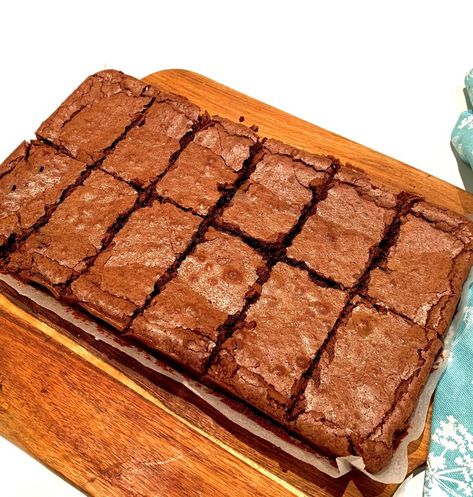 Choc Brownie Recipe, Best Chocolate Brownies, Bakery Muffins, Peanut Butter Hot Chocolate, Skippy Peanut Butter, Cinnamon Crumble, Rhubarb Crumble, Ginger Biscuits, Tray Bake Recipes