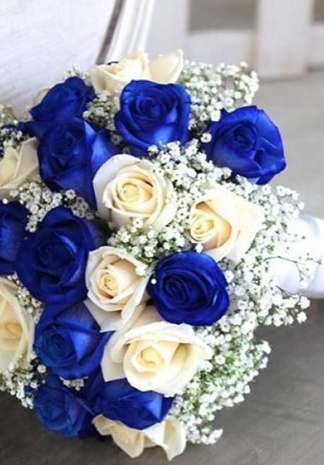 Blue Bridal Bouquets For The Bride of 2020 Royal Blue Wedding Theme, Blue And White Roses, Bridal Bouquet Blue, Blue Wedding Bouquet, Royal Blue Wedding, Wedding Cakes Blue, Blue Wedding Flowers, Blue Themed Wedding, Prom Flowers