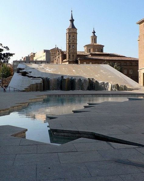 City Square Architecture, City Square Design, Waterscape Design, Modern Water Feature, Water Sculpture, Water Architecture, City Square, Outdoor Stage, Pond Fountains