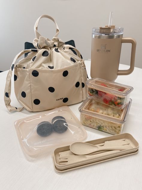 School Lunch Containers, Lunch Boxes For Men, Work Lunch Box, Cute Lunch Boxes, Healthy Lunch Snacks, Breakfast Bread Recipes, Lunch Box Containers, Best Lunch Bags, School Lunch Box