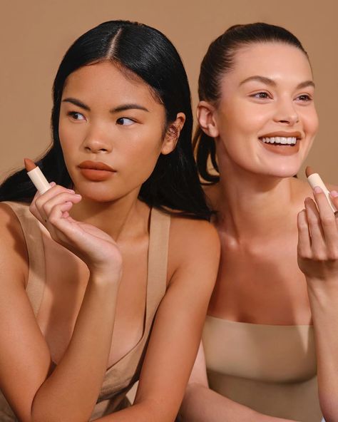 a study on the natural and subtle hues of the lips, the Fluffmatte 𝗡𝘂𝗱𝗲-𝗶𝘀𝗵 collection introduces a new nude edit for your everyday looks… Sunnies Face, Beauty Trends, The Natural, Everyday Look, Instagram A, Sunnies, No Instagram, Lips, Beauty