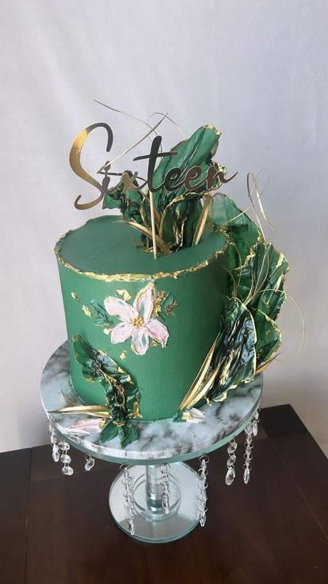 16th Bday Cake, Emerald Green, Gold Dark Green Bday Cake, Green Sweet 16 Cake, Emerald Green Cake, 16th Bday Cake, Emerald Quince, Green Birthday Cakes, Quinceanera Stuff, Quince Cake, Sweet 16 Cake