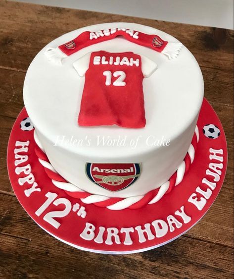 Arsenal cake Arsenal Cake Ideas For Men, Arsenal Birthday Cakes For Men, Arsenal Cake Ideas Birthdays, Arsenal Football Cake, Arsenal Cake, Helen Fisher, Football Themed Cakes, Birthday Biscuits, Birthday Cake For Boyfriend