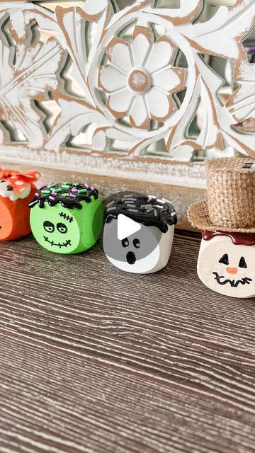 Courtney Gunn on Instagram: "Check out the easiest fall @dollartree diy!

Just grab wooden dice, some paint, colored hot glue and fake sprinkles and you are ready to craft! 

So easy, so cute!  Do you like the Halloween or scarecrow version better? 

#falldiy #dollartree #dollartreediy #dollartreecommunity #dollartreecrafts #fall #fallhomedecor #fallhomedecorating #marshmallow #dollartreefinds #dollartreeobsessed #dollartreeaddict #creativeonthecheap" Wooden Dice Crafts, Colored Hot Glue, Dollartree Diy, Fake Sprinkles, Wooden Dice, Dollar Tree Finds, Halloween Doll, Easy Fall, Dollar Tree Crafts