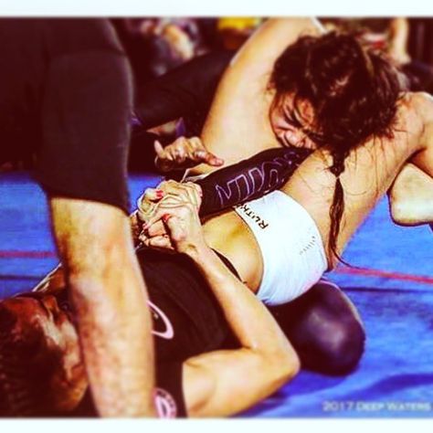 Bjj Female, Armbar Bjj, Bjj Photography, Bjj Aesthetic, Bjj Girl, Jiu Jitsu Women, Jiu Jitsu Motivation, Jiu Jitsu Techniques, Bjj Jiu Jitsu