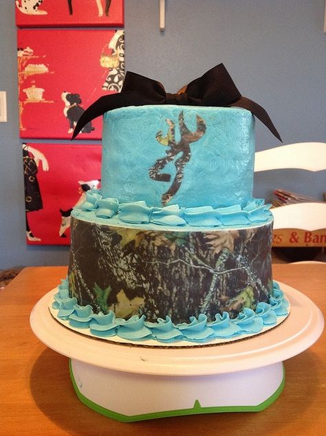 Camo Cakes Camo Birthday Cakes, Turquoise Wedding Cake, Browning Symbol, Camo Cakes, Army Birthday Cakes, 16 Party Ideas, Sweet 16 Party Ideas, Camo Cake, Army Birthday