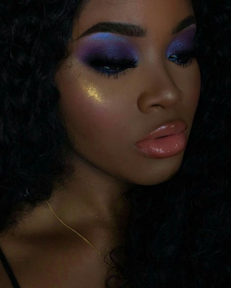 Crystal Eye Makeup, Eyeshadow Purple, Brown Girls Makeup, Bold Makeup, Crystal Eye, Makeup On Fleek, Kesha, Beat Face, Pink Makeup