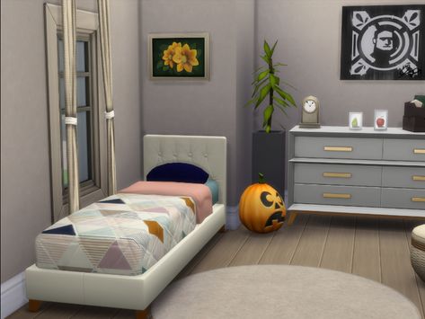 Sims City Living, Sims 4 Cc Bed, Sims 4 Bed, Sims 4 Beds, Space Blanket, Kids Comforters, Blanket Bed, Sims 4 Mm, Sims 4 Cc Packs