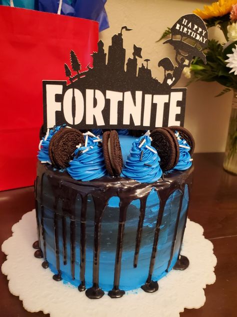 10th Birthday Cakes For Boys, Boys Bday Cakes, Birthday Cakes For Boys, Bolo Sonic, 9th Birthday Cake, 10 Birthday Cake, 13 Birthday Cake, Diy Birthday Cake, Boy Birthday Party Themes