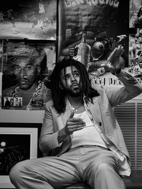 J Cole Black And White Aesthetic, Jcole Aesthetic Wallpaper, Jcole Rapper Wallpaper, J Cole Pfp, J.cole Wallpaper, J Cole Wallpaper, J Cole Aesthetic, J Cole Wallpapers, J Cole Poster