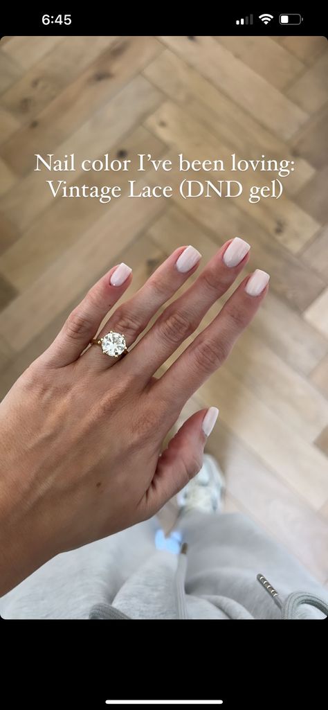 Nail Color For Blondes, Vintage Lace Nail Color, Mother Of Bride Nail Color, Dnd Acrylic Nails, Bridgerton Nails Ideas, Neutral Bridal Nails, Dnd Nude Colors, Simple Neutral Nails, Bridgerton Nails