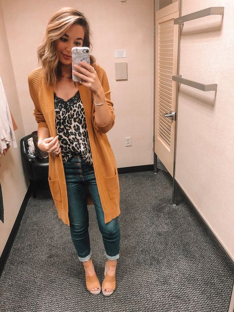 Nordstrom Anniversary Sale Try-On 2019! www.rosyoutlookblog.com, IG: kkalink #fashion #nordstrom #nordstromanniversarysale #fall #fallstyle #leopardprint #shopping #outfits #outfitinspiration #outfitideas #sale #affordable #cardigan #autumn Leopard Cami Outfit, Leopard Cami, Cami Outfit, Edgy Dress, Leopard Print Outfits, Fall Fashion Coats, Fall Fashion Trends Women, Nordstrom Anniversary Sale, Fashion 2018