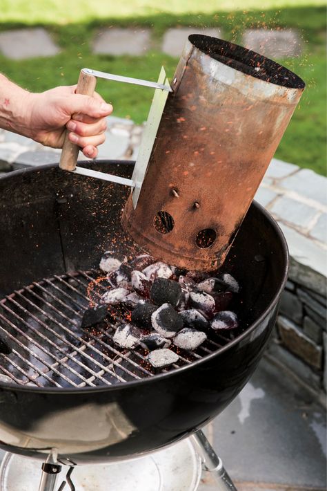 Setting Up the Grill | Charcoal Grilling Tips - New England Today Charcoal Grilling Recipes, Grilling Recipes Ideas, Grill Photography, Charcoal Grilling, Natural Gas Grill, Cook Smarts, Cooking Advice, Grilling Tips, Grilling Season