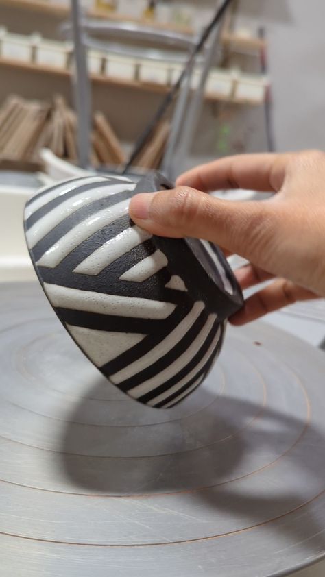 Zebra lines! Using B3 between clay and some tape, you can achieve this look effortlessly  #pottery, #glazing, #handmade bowl Amaco Glazes, Wax Resist, Ceramics Ideas, Ceramics Ideas Pottery, Handmade Bowl, Pottery Designs, Pottery Painting, Glaze, Bowl