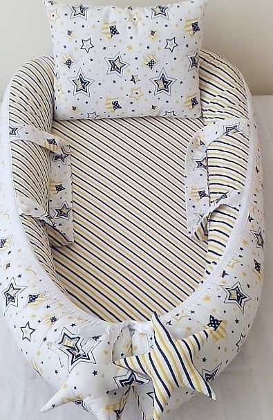 Baby Sleeping Basket, Baby Bedroom Furniture, Baby Shoes Tutorial, Baby Hat Free Pattern, Baby Nursery Diy, Portable Bed, Quilted Baby Blanket, Hand Embroidery Videos