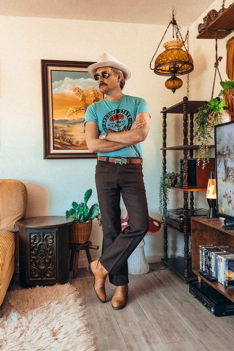 Vintage Tee and Wrangler Wrancher Western Outfit Bootsy Collins, Western Outfit, Vintage Tee, Western Outfits, Vintage Tees, Gentleman, Clothes