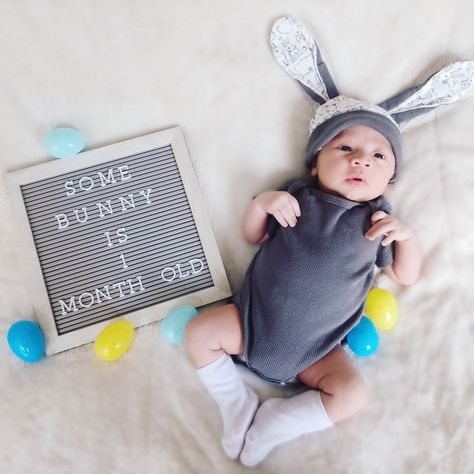 Baby months idea easter Bunny Easter Bunny Newborn Pictures, My First Easter Photoshoot, Easter Milestone Pictures, Infant Easter Pictures, 1st Easter Pictures, Newborn Easter Pictures, Baby Boy Easter Pictures, First Easter Pictures, Leo Month