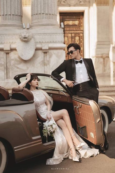 Vietnam Prewedding, Photo Poses In Saree, Poses In Saree, Pre Wedding Photoshoot Ideas, Pre Wedding Photoshoot Theme, Wedding Shoot Ideas, Prenup Photos Ideas, Wedding Photoshoot Ideas, Saree Black