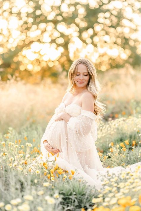 Book Maternity Pictures, Maternity Pics In Flower Field, Bright And Airy Maternity Photos, Maternity Photos In Flower Field, Maternity Photography Wildflowers, Wildflower Field Maternity Shoot, Maternity Pics With Flowers, Maternity Pics In Field, Flower Garden Maternity Shoot