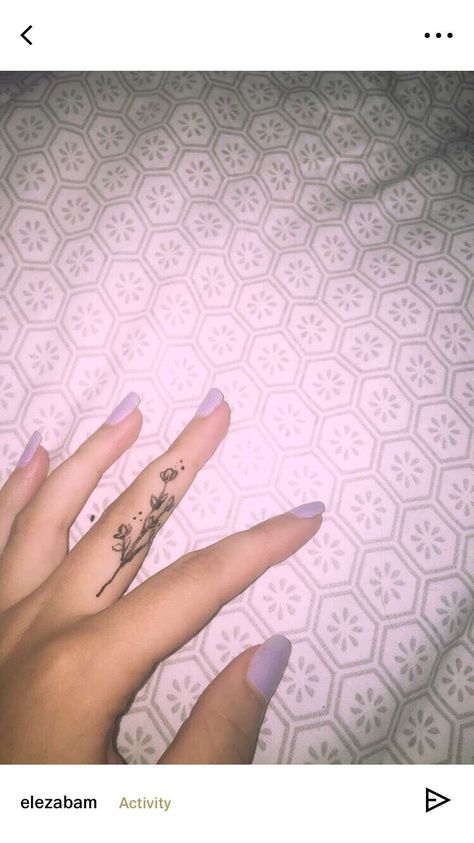 Finger Tattoos For Women Inner, Flower Tattoos On Finger, Finger Tats For Women Simple, Violet Finger Tattoo, Small Flower Tattoos Finger, Sister Matching Finger Tattoos, Matching Bff Finger Tattoos, Birth Flower Finger Tattoo, Side Of The Finger Tattoo