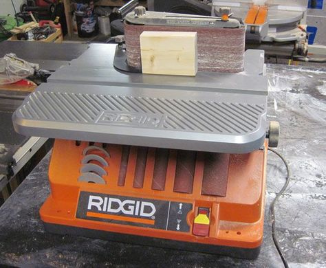 Sanding Station, Oscillating Spindle Sander, Spindle Sander, Woodworking Project Plans, Big Table, Belt Sander, Woodworking Plans Diy, Scrap Material, Dust Collection