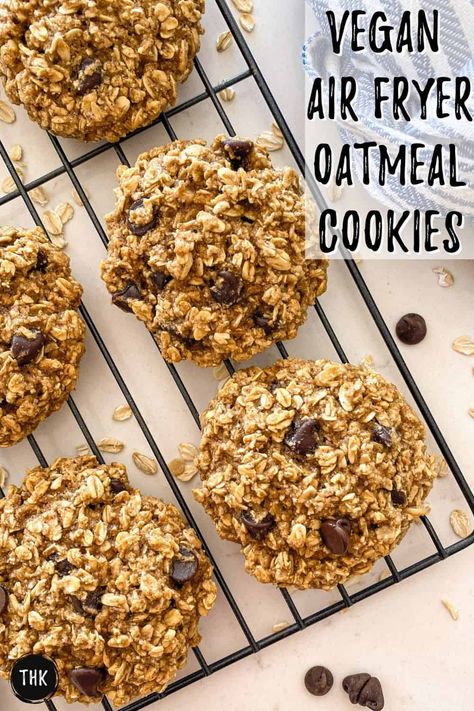 Chewy, sweet, and delicious air fryer oatmeal cookies! Small Batch Of Cookies, Air Fryer Oatmeal Cookies, Air Fryer Oatmeal, Vegan Oat Cookies, Eggless Oatmeal Cookies, Oatmeal Cookies No Flour, Healthy Oat Cookies, Oatmeal Cookie Recipes Healthy, Oatmeal Applesauce Cookies