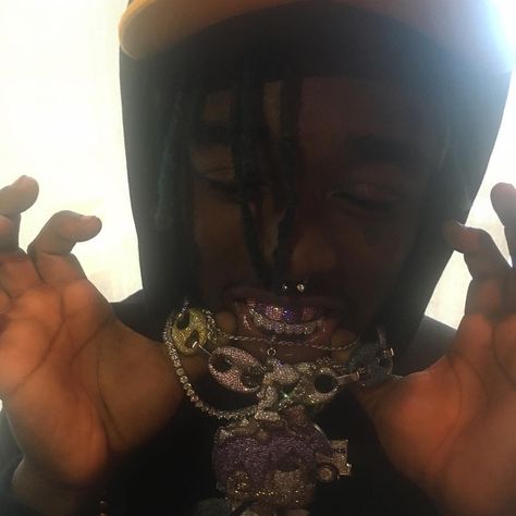 Lil Uzi Vert 2017, Lowkey Rapper, Y2k Pfp, 2013 Swag Era, Rap Aesthetic, Lil Uzi, Cute Rappers, I Luv U, Lil Uzi Vert