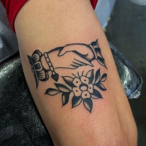 Jason Nam on Instagram: "Secret handshake on Gabe. Along with some healed ones on his torso. Thanks as always! @martlettattoo" Hand Shaking Tattoo, Handshake Tattoo, Secret Handshake, American Traditional, Future Tattoos, Flower Tattoos, Traditional Tattoo, Flower Tattoo, Tatting