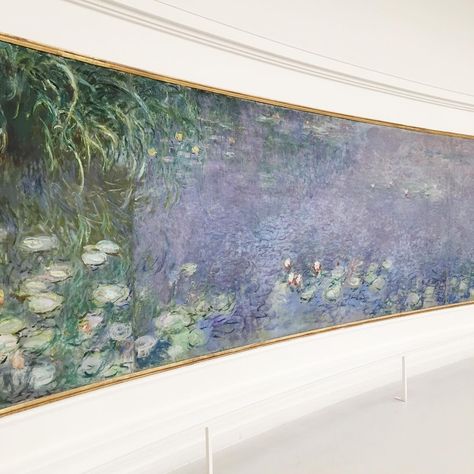 Artist Monet, Water Lilies Painting, Claude Monet Water Lilies, Claude Monet Paintings, Monet Water Lilies, Mary Cassatt, Georges Seurat, Monet Paintings, Garden Painting