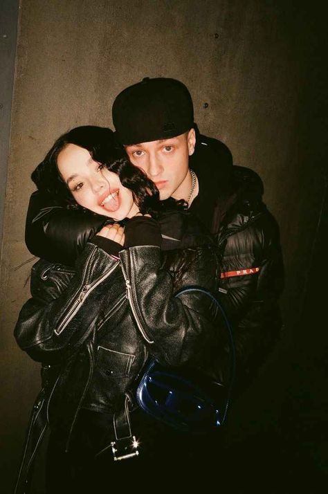 Kylie Travis, Couple Pp, Teenage Romance, Brad Pitt And Angelina Jolie, Maggie Lindemann, Couples Vibe, Cute Relationship Photos, Cute Rappers, The Love Club