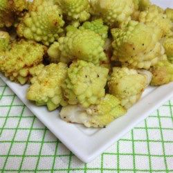 Roasted Romanesco Romanesco Recipe, Fall Vegetable Side Dishes, Romanesco Recipes, Roasted Romanesco, Veggie Board, Romanesco Cauliflower, Garlic Cauliflower, Romesco Sauce Recipe, Roasted Garlic Cauliflower