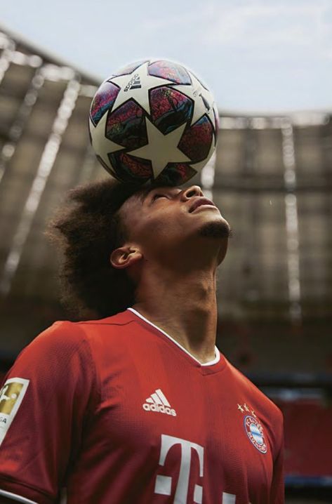 Soccer Images, Bayer Munich, Cristiano Ronaldo Manchester, Soccer Photography, Sport Portraits, Football Photography, Bayern Munchen, Football Images, Best Football Players