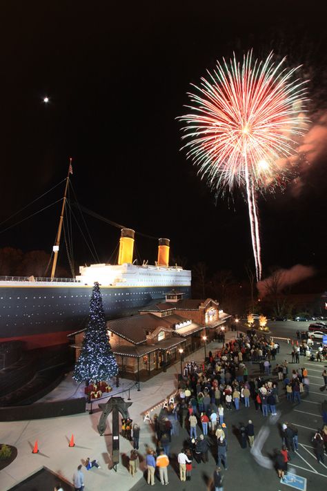 A Titanic Christmas, Titanic Museum Attraction Pigeon Forge, Tennessee #christmas #titanic #museum Christmas In Nashville, Gatlinburg Christmas, Smoky Mountain Christmas, Real Titanic, Titanic Photos, Pigeon Forge Vacation, Titanic Museum, Christmas Things To Do, Smoky Mountains Vacation