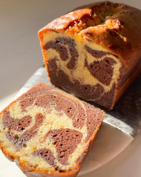 Marble Loaf Cake Homemade Marble Cake, Easy Loaf Cake, Chocolate Marble Loaf Cake, The Best Pound Cake, Marble Loaf Cake, Best Pound Cake, Marble Loaf, Best Pound Cake Recipe, Chocolate And Vanilla Cake