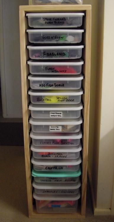 Fly Tying Storage Ideas, Fly Tying Organization Ideas, Fishing Lure Storage Ideas, Fishing Tackle Storage Ideas, Fishing Shop Design, Fly Tying Organization, Fishing Organization Ideas, Diy Fishing Rod Holder, Fishing Tackle Organization