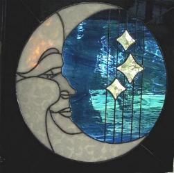 Moon and stars stained glass/would love to try this w stained glass. Stained Glass Windows Art, Stained Glass Sun, Stained Glass Light, Painted Glass Art, Mosaic Stained, Glass Art Projects, Stained Glass Lamps, Stained Glass Diy, Stained Glass Crafts