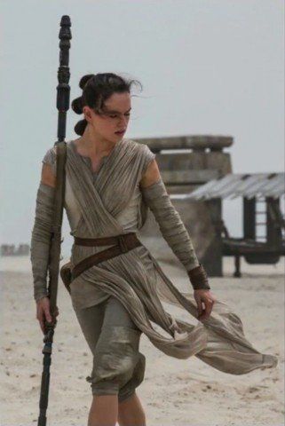 Rey Costume Diy, Star Wars Theories, Daisy Ridley Star Wars, Disfraz Star Wars, Rey Costume, Rey Cosplay, Star Wars Halloween, Episode Vii, Star Wars Tattoo