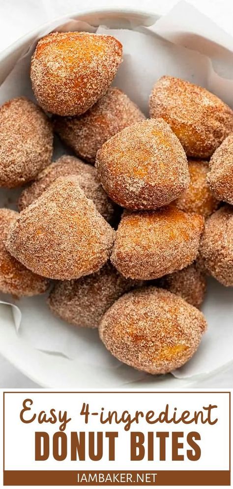 A quick and easy donut recipe made with just a few ingredients! This sweet treat is made of a delicious fried dough covered in a cinnamon and sugar mixture. Make this for breakfast, snack or dessert! Quick Donut Recipe Fried, Easy Desserts With Few Ingredients Quick, Quick And Easy Snacks To Make, Recipe Donut, Beignets Cuits, Donut Bites, Quick And Easy Snacks, Easy Donut Recipe, Easy Donuts