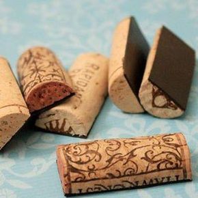 30 ideas para reciclar tapones de corcho | Hacer bricolaje es facilisimo.com Craft Refrigerator, Cork Magnet, Cork Planters, Diy Cork, Wine Cork Projects, Diy Magnets, Wine Cork Diy, Wine Cork Art, Cork Projects