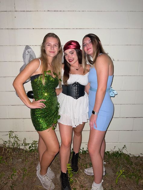 Tinker Bell And Pirate Costume, Tinker Bell Trio Costume, Tinkerbell And Pirate Costume, Tinkerbell And Hook Costume, Tinker Bell Costume Ideas, Tinkerbell And Friends Halloween Costume, Tinker Bell And Friends Costumes, Tinker Bell Group Costume, Tinker Bell And Captain Hook Costume