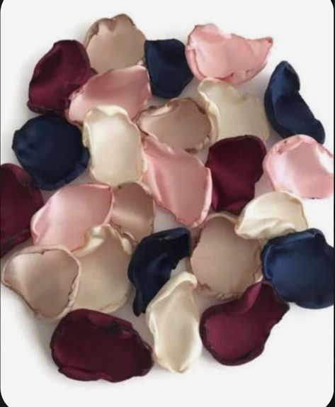 Maroon Theme, Flower Girl Petals, Wedding Burgundy, Rustic Wedding Decorations, Maroon Wedding, Navy Blue Flowers, Hello Pretty, Wedding Petals, Blush Pink Weddings