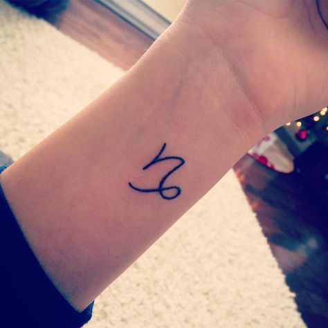 Capricorn Sign Tattoo, About Capricorn, Small Feminine Tattoos, Capricorn Symbol, Small Girly Tattoos, Capricorn Tattoo, Symbol Tattoo, Tattoos For Black Skin, Tattoo Women