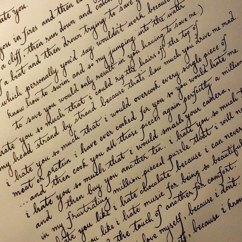 Cursive Aesthetic, Alphabet Cursif, Vintage Handwriting, Handwriting Examples, Pretty Handwriting, Handwritten Letter, Neat Handwriting, Cursive Alphabet, Handwriting Styles