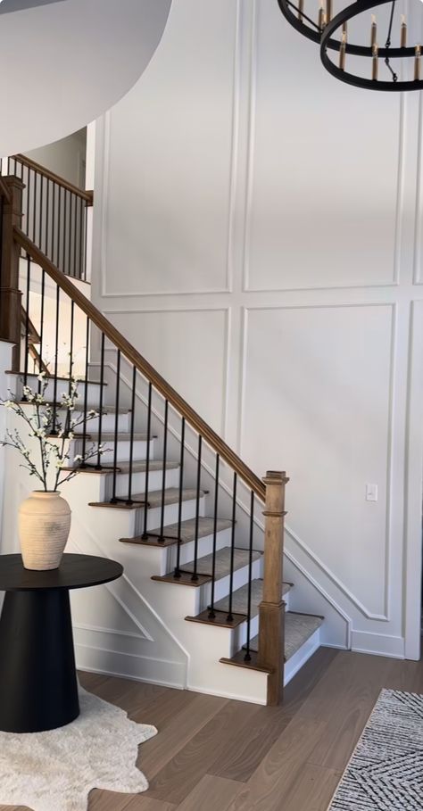 Wall Trim Up The Stairs, Simple Hallway Panelling, Staircase Molding Design, Stairway Molding Trim Work, Waynes Coating On Stairs, Moulding Staircase Wall, Wall Trim Staircase, Entryway Staircase Decor, Wayne Scotting Staircase