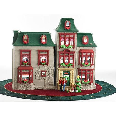 Beautiful Christmas Playset to enjoy year after year!! Fisher Price Loving Family, All Season Room, Loving Family Dollhouse, Dollhouse Christmas, Holiday Box, Fisher Price Toys, Winter Candle, Loving Family, Home For The Holidays