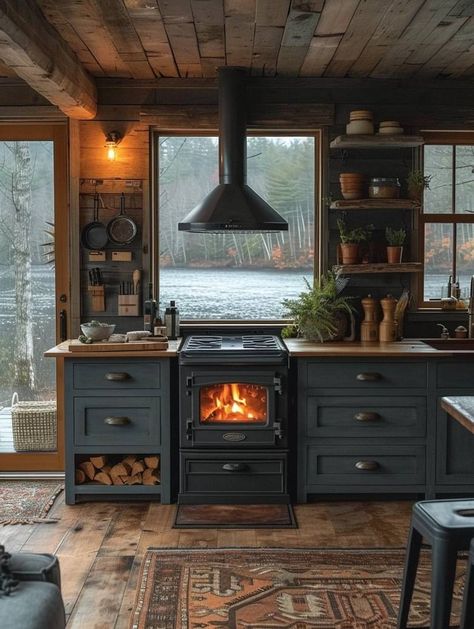 Cabin Interior Design, Log Cabin Interior, Cabin Aesthetic, Cabin Interiors, Cabin Kitchens, Cabin Living, Little Cabin, Tiny House Cabin, Small Cabin