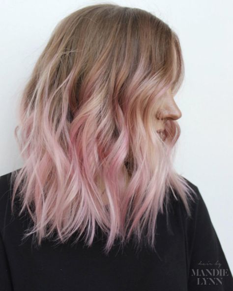 Pastel Pink Hair Ombre, Blonde Ombre Hair, New Hair Color Trends, Pink Ombre Hair, Light Pink Hair, Pink Blonde Hair, Pastel Ombre, Pastel Pink Hair, Pink Painting