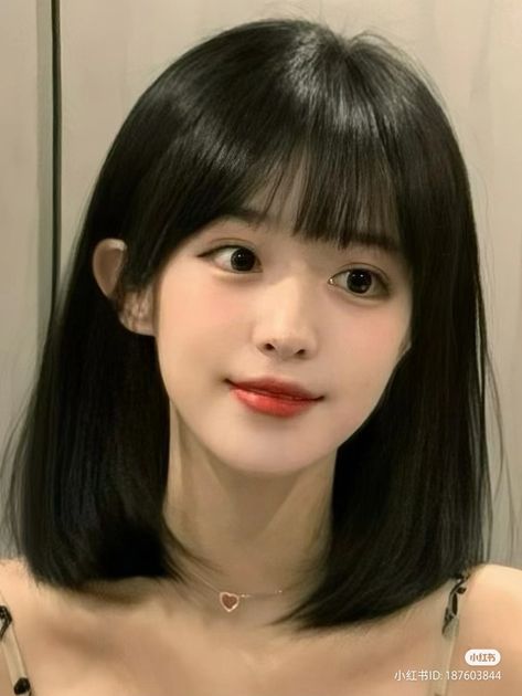 Korean Hairstyle Bangs, Korean Haircut For Chubby Face, Korean Short Hair For Chubby Face, Bangs For Chubby Face, Anime Bangs, Pretty Hair Cuts, Ulzzang Short Hair, Chubby Face, Korean Short Hair