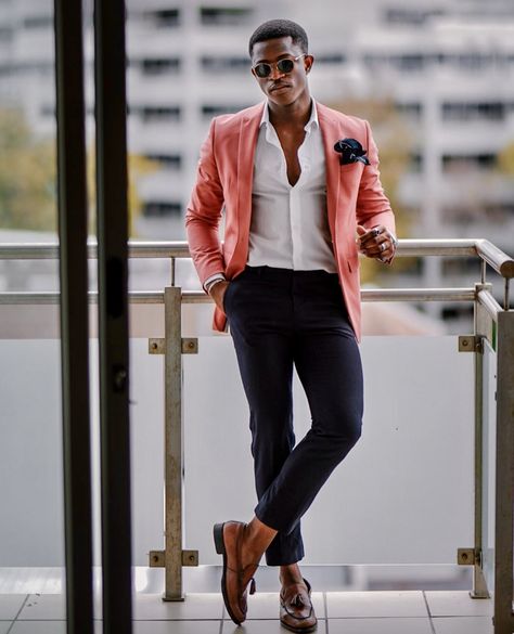 Man In Pink Suit, Pink Clothes Men, Hipster Suit, Mens Wedding Guest Outfit, Casual Wedding Outfit Guest, Pink Suit Men, Wedding Guest Outfit Men, Male Wedding Guest Outfit, Wedding Guest Men